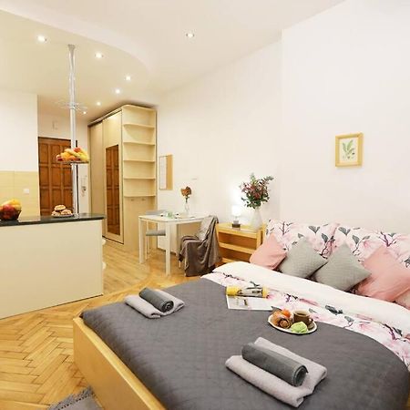 Batorego Cosy Apartment 2 Cracovia Exterior foto