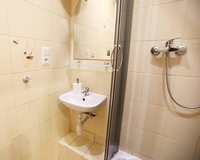 Batorego Cosy Apartment 2 Cracovia Exterior foto