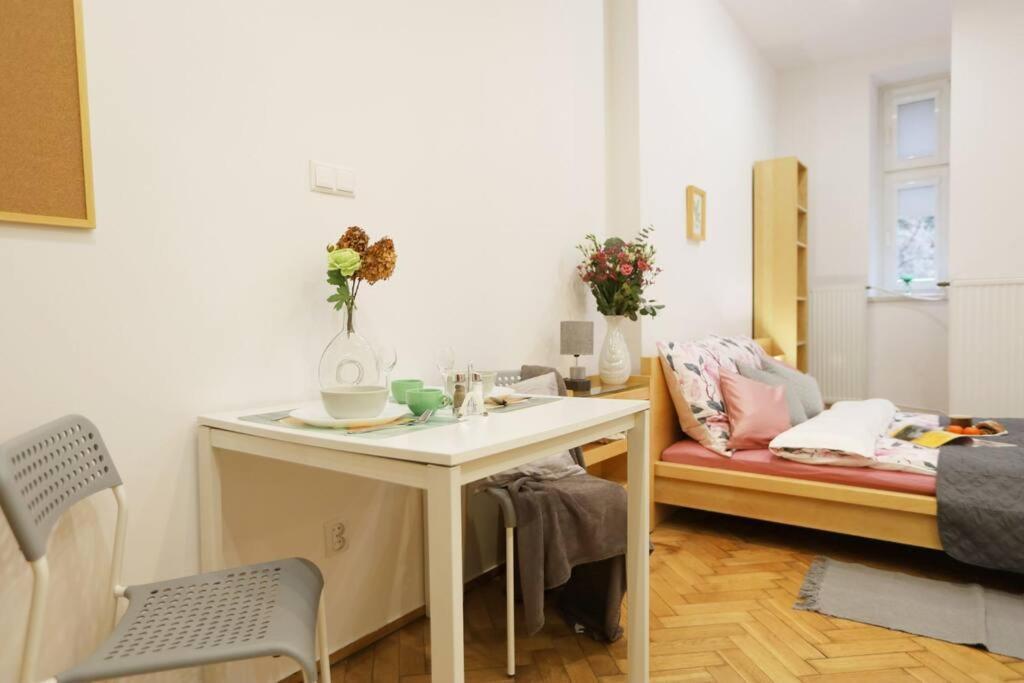 Batorego Cosy Apartment 2 Cracovia Exterior foto