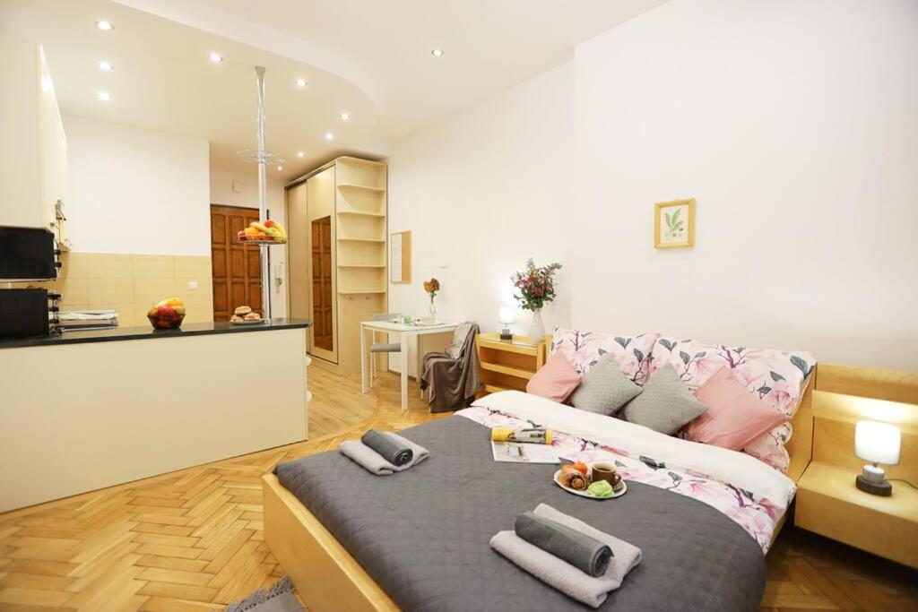Batorego Cosy Apartment 2 Cracovia Exterior foto